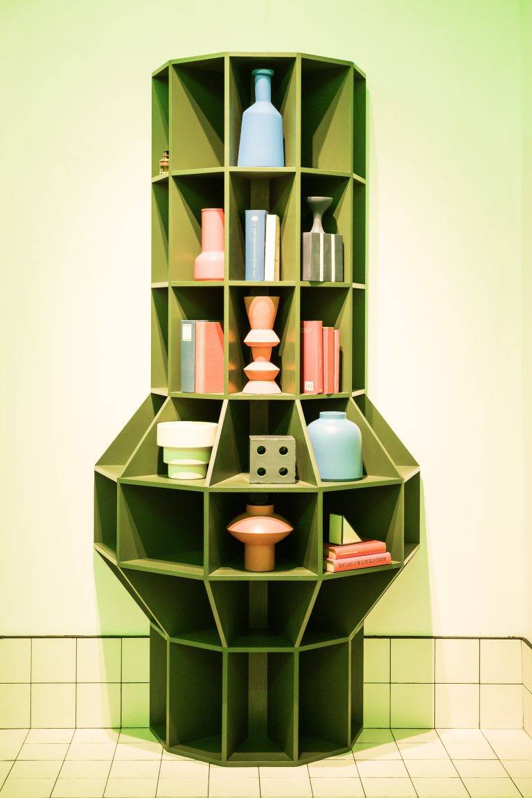 Elle Decor firma una mostra omaggio a sua maestà la luce