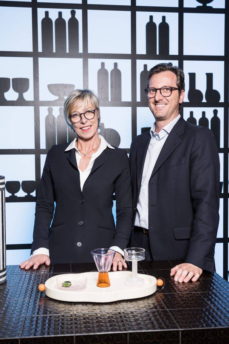  - Elle Decor firma una mostra omaggio a sua maestà la luce