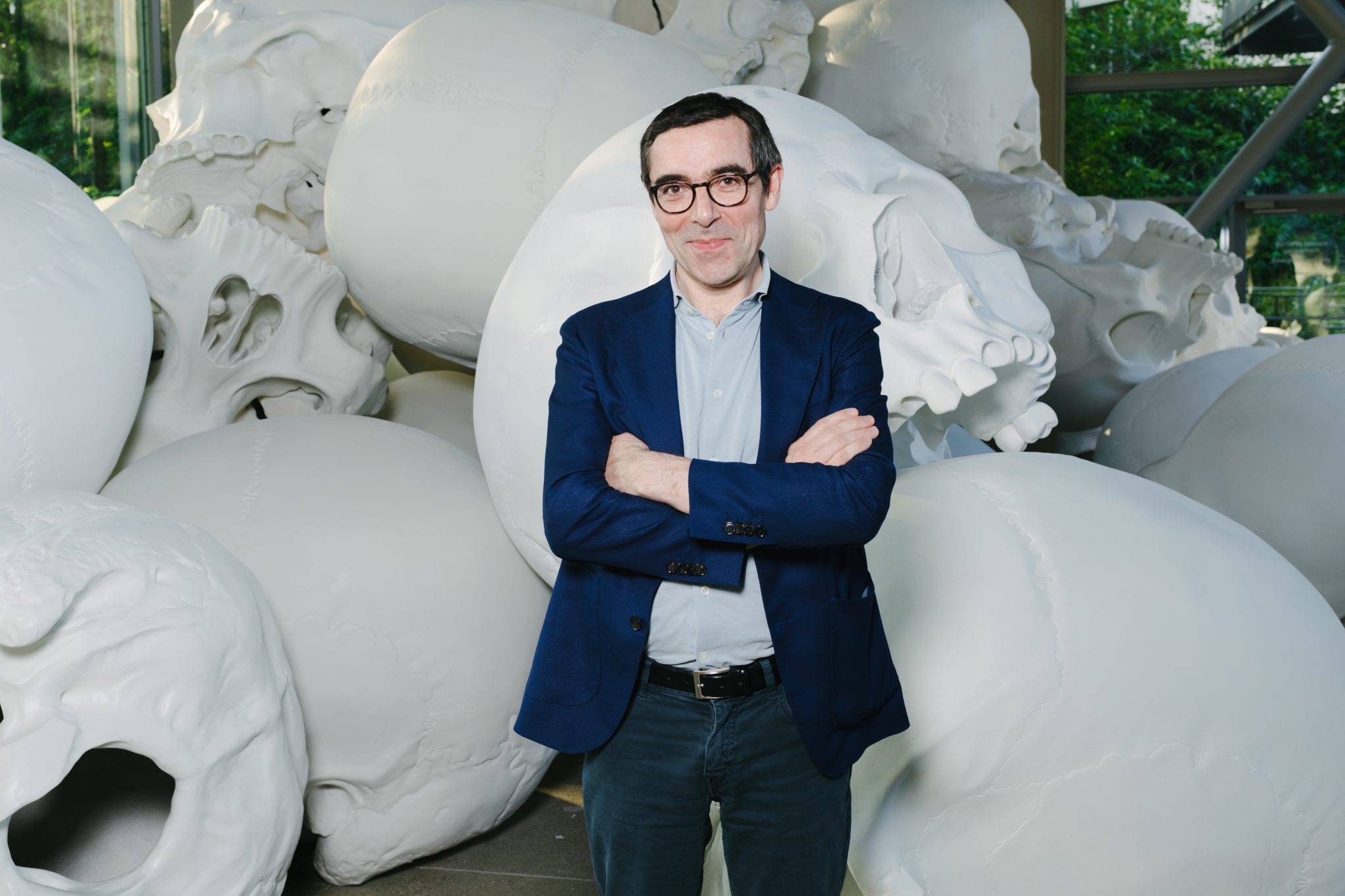  - L’oeuvre monumentale de Ron Mueck investit la Fondation Cartier