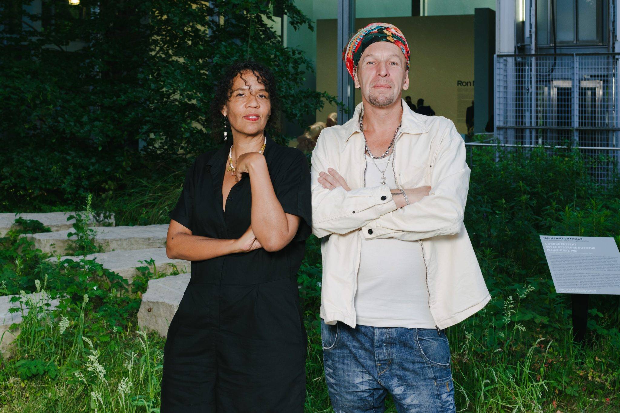  - L’oeuvre monumentale de Ron Mueck investit la Fondation Cartier