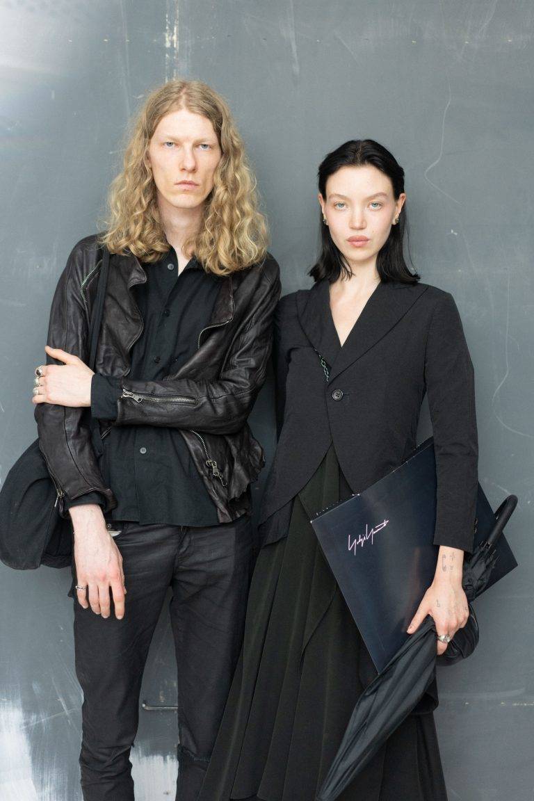 Les dandies imparfaits du défilé Homme printemps-été 2024 de Yohji Yamamoto