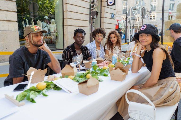  - L’incroyable dîner du comité du Faubourg Saint Honoré en plein Paris