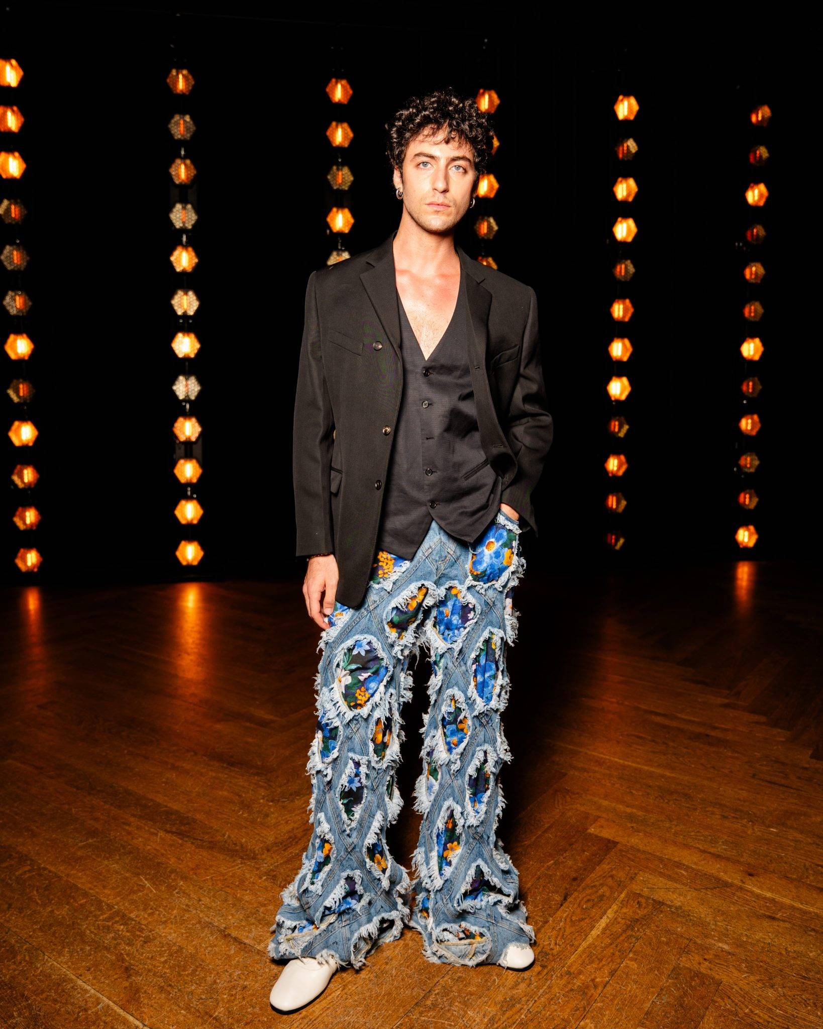  - “Toute Première Fois” by Egon Lab