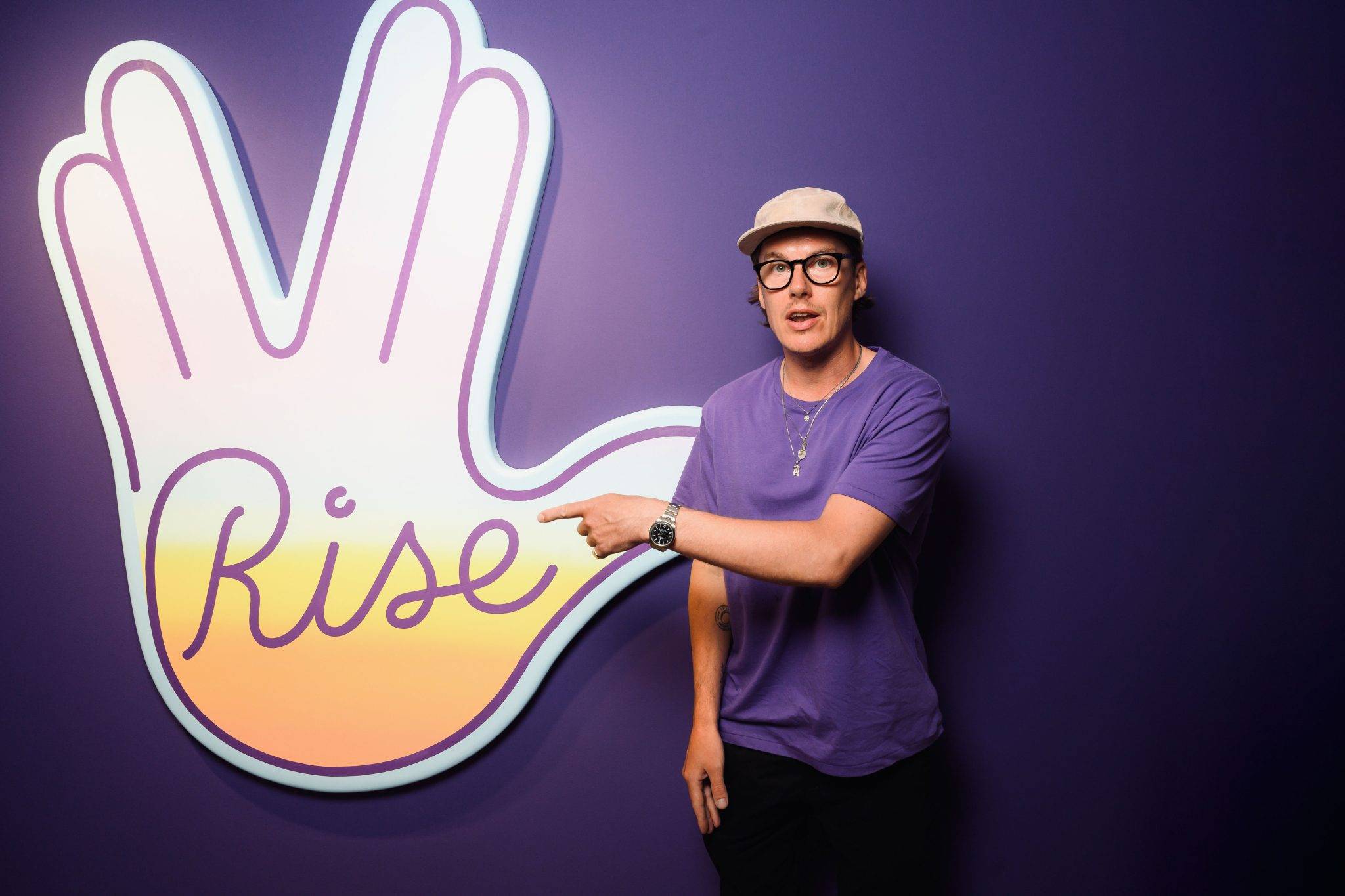  - Pharrell et Sarah Andelman s’unissent pour la vente « Just Phriends » sur Joopiter