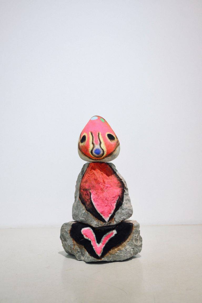 La galerie Perrotin dévoile les expositions d’Izumi Kato et Xavier Veilhan