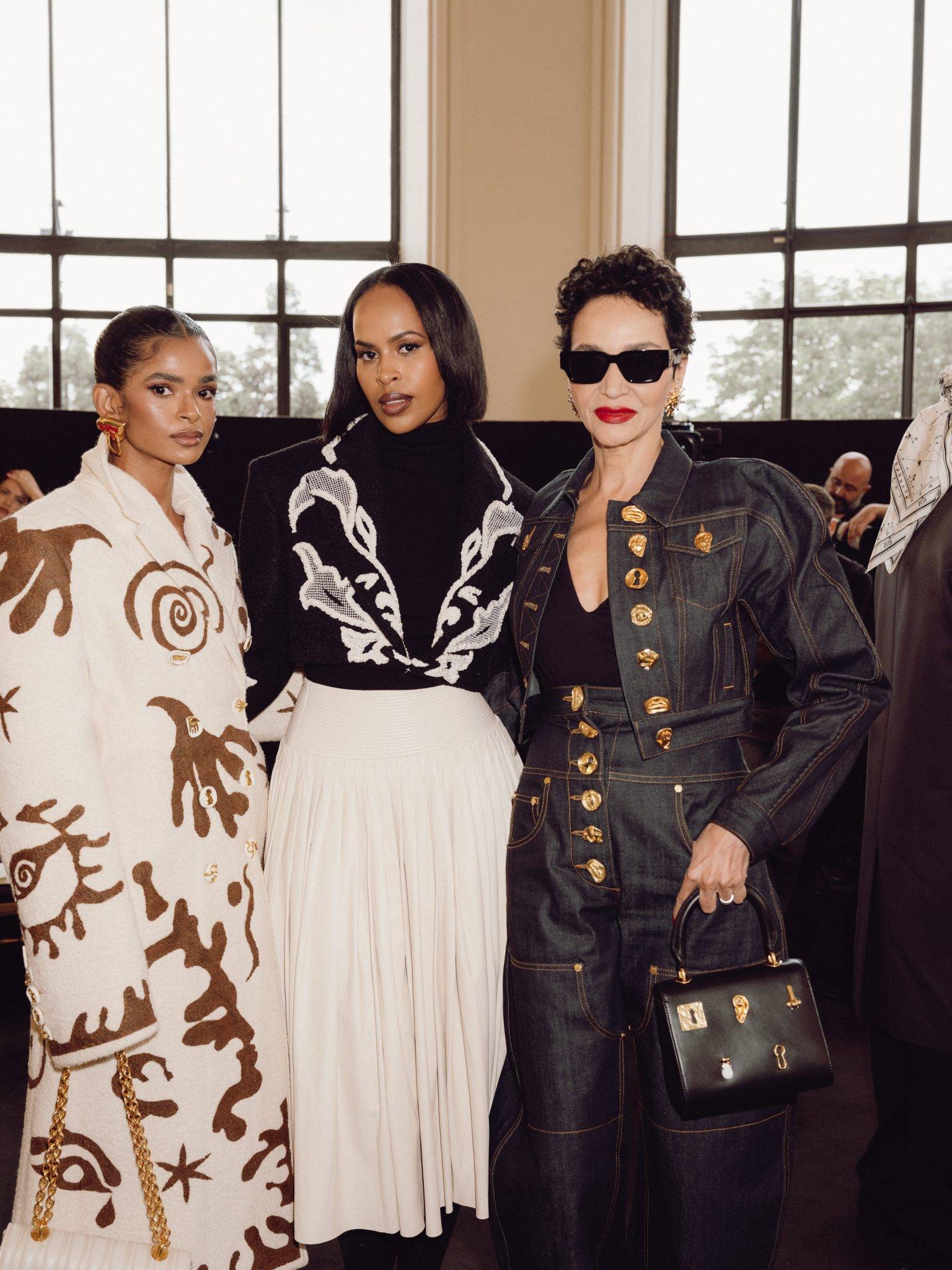  - Schiaparelli Unveils its New Artistic Fable