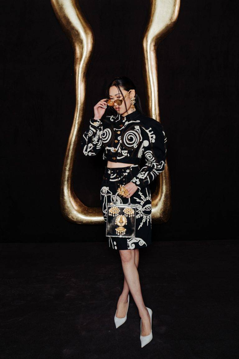  - Schiaparelli dévoile sa nouvelle fable artistique