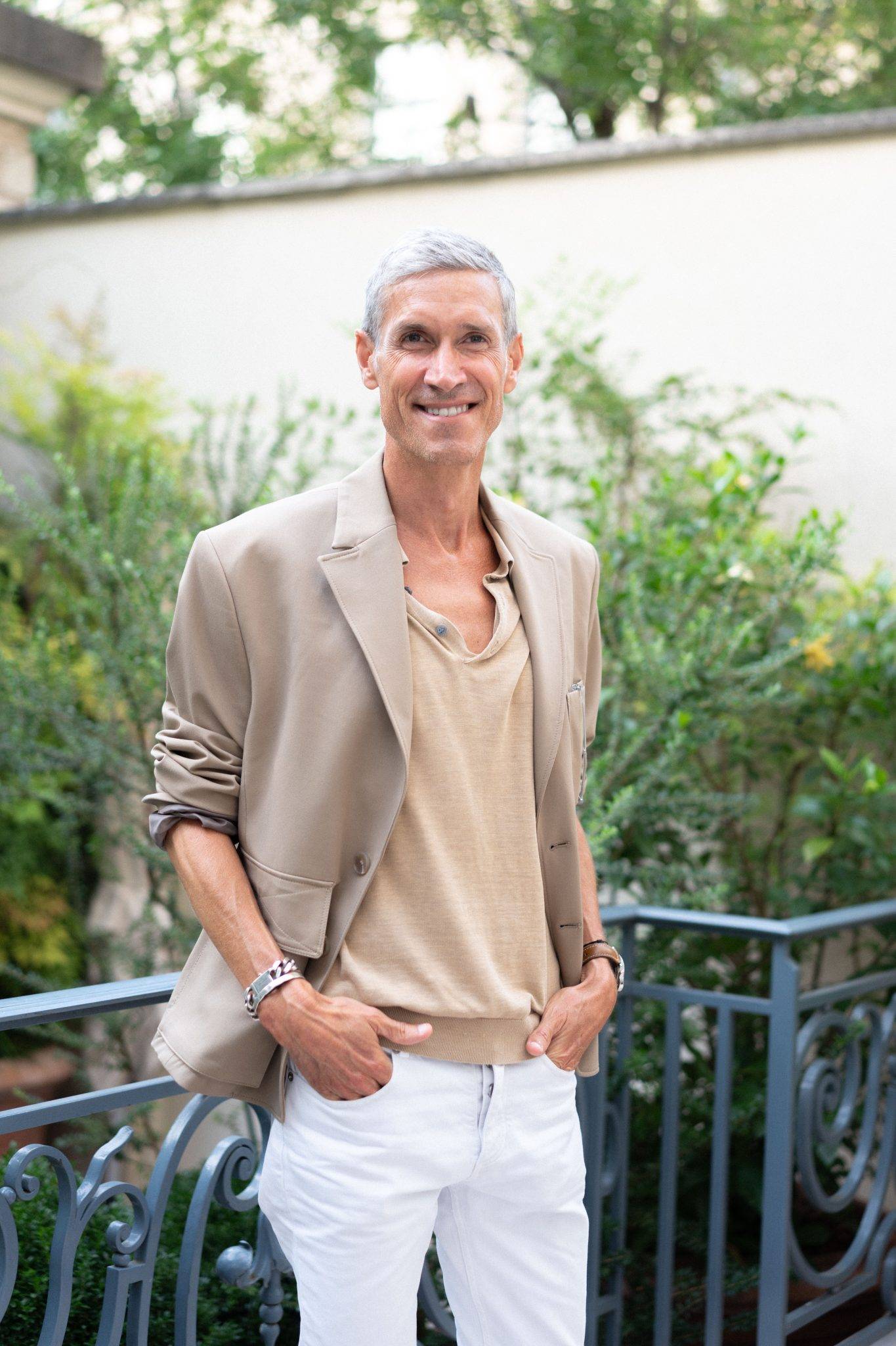  - Le spéciale mode du ELLE prend le frais dans les jardins du Ritz