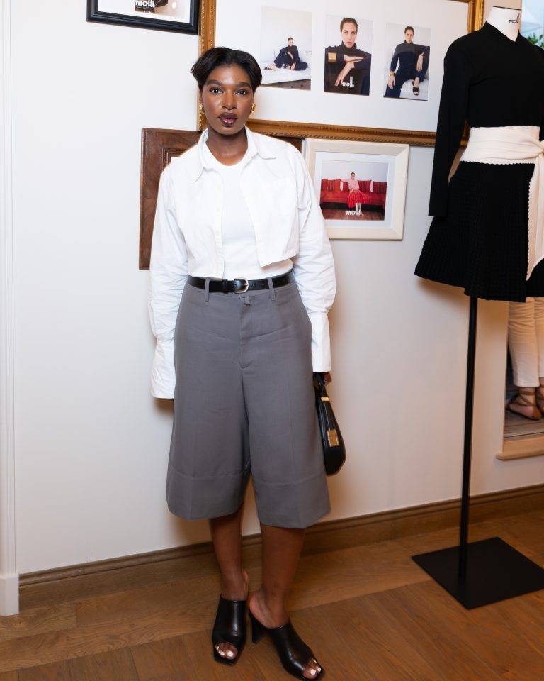  - La maille précieuse et enveloppante de Molli célébrée à Paris