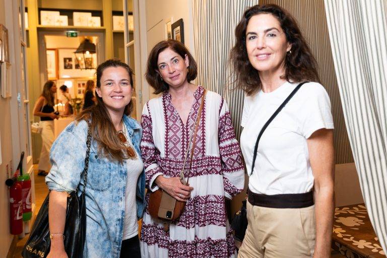  - La maille précieuse et enveloppante de Molli célébrée à Paris