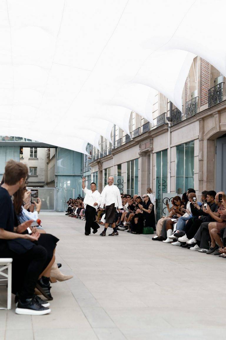  - AZ Factory fait vibrer l’héritage d’Alber Elbaz