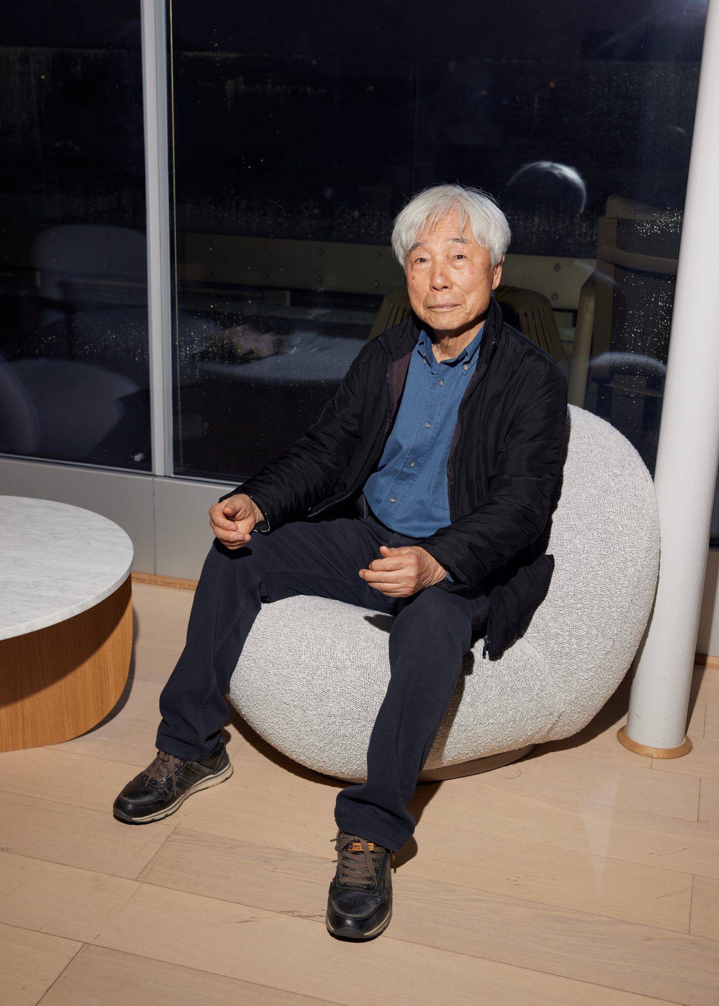  - Djabril Boukhenaïssi remporte le ART & ENVIRONMENT PRIZE par Guerlain x Lee Ufan Arles