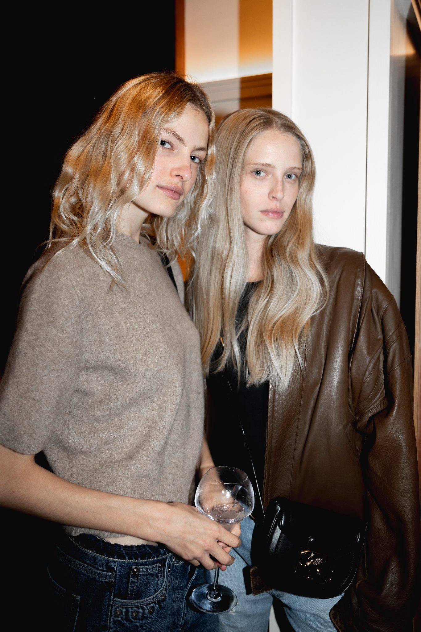  - Holiday fête son nouveau numero au Château Voltaire