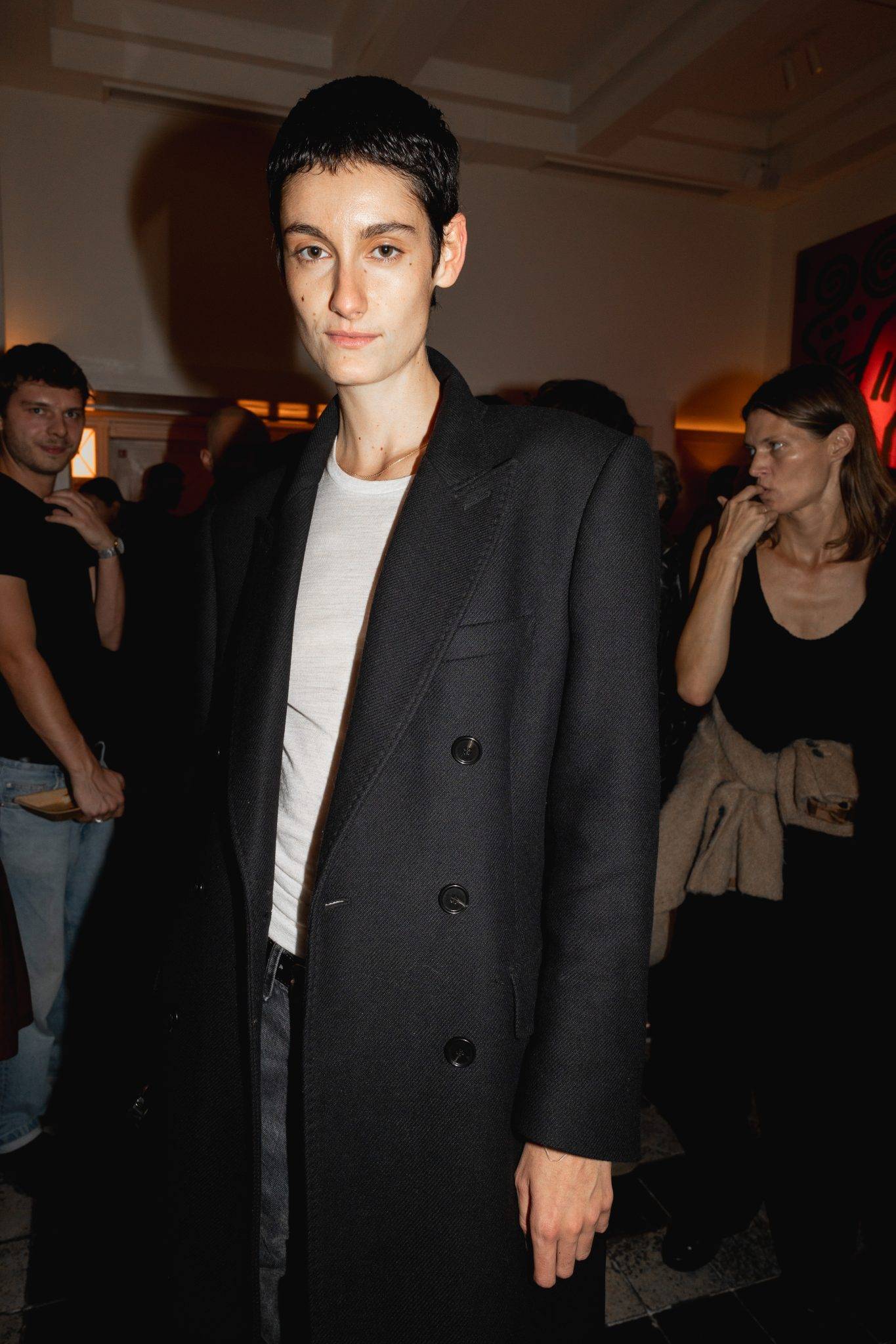  - Holiday fête son nouveau numero au Château Voltaire