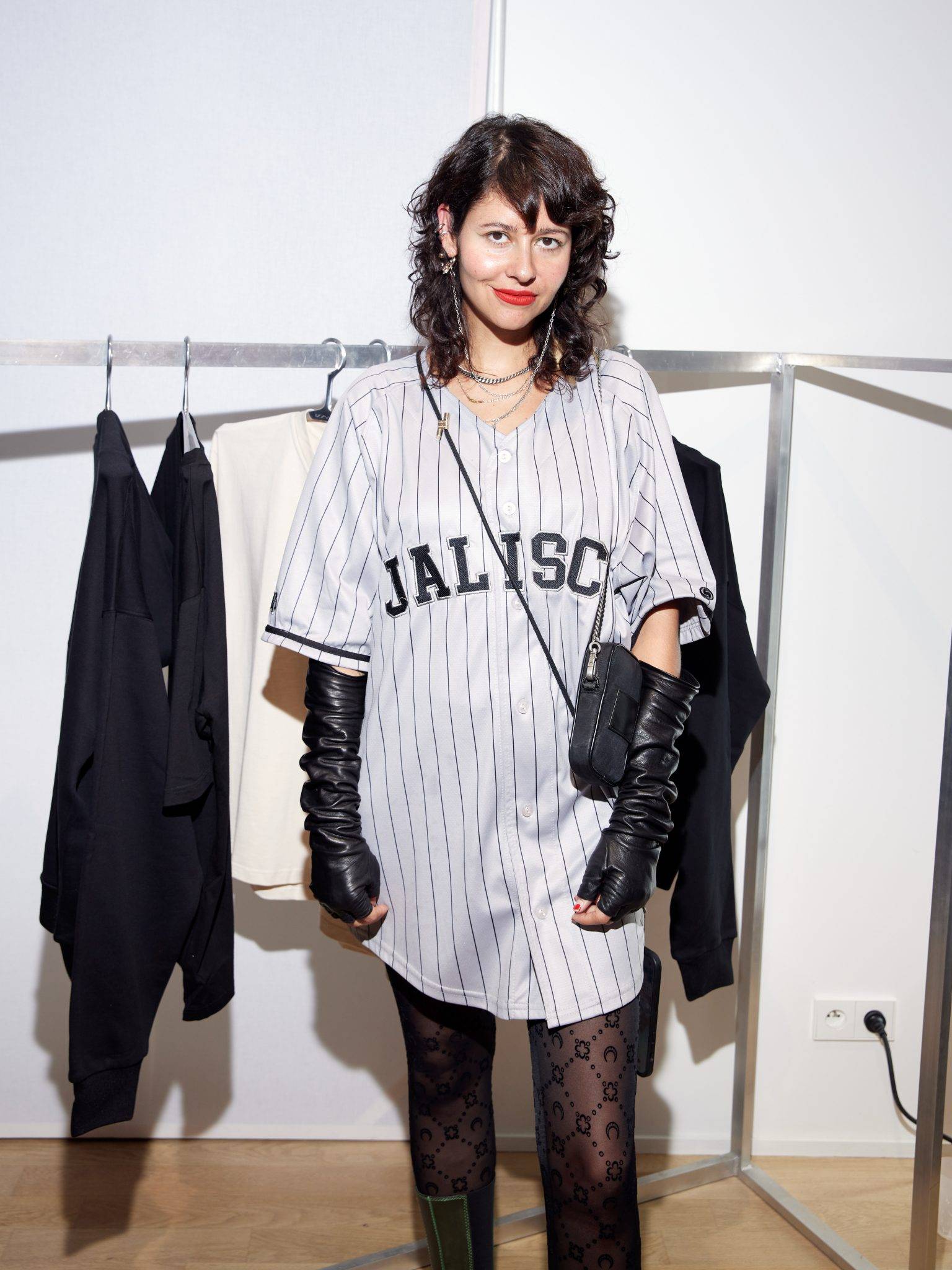  - Izzy Du Lands in the Capital of Fashion