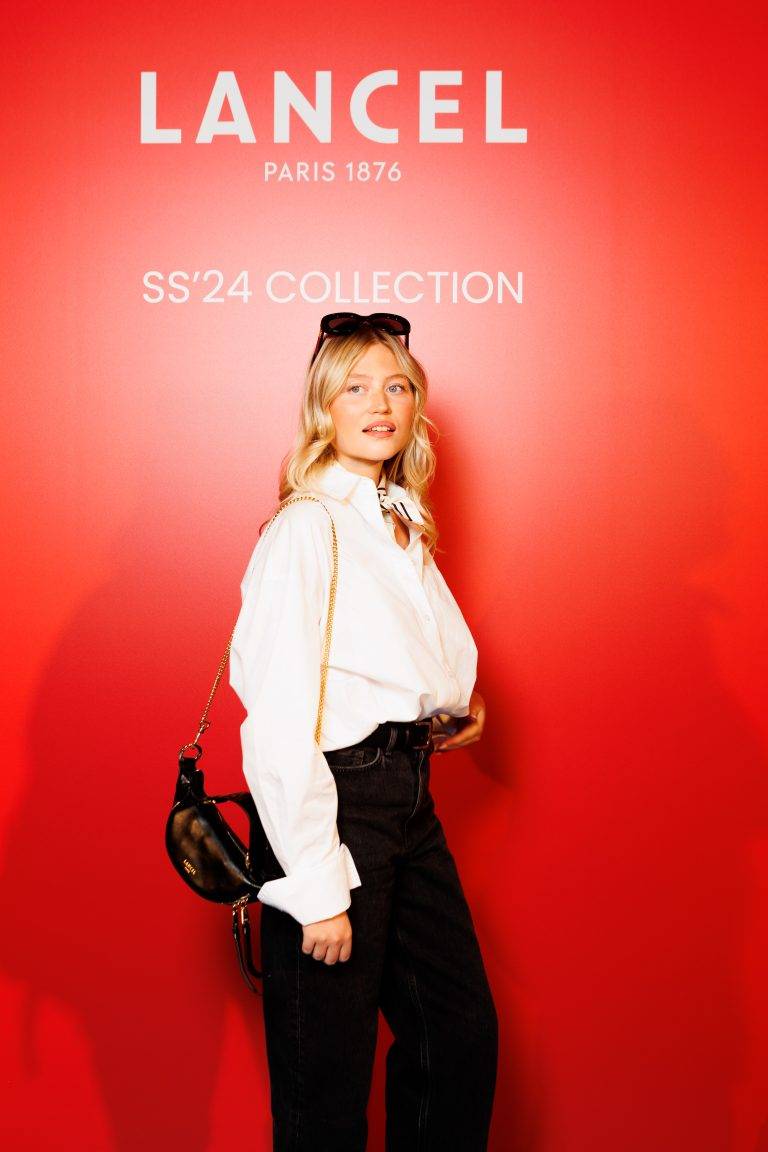  - LANCEL PARIS dévoile sa collection SS24 et la nouvelle campagne avec son égérie Lili Reinhart sublimée par Ellen Von Unwerth