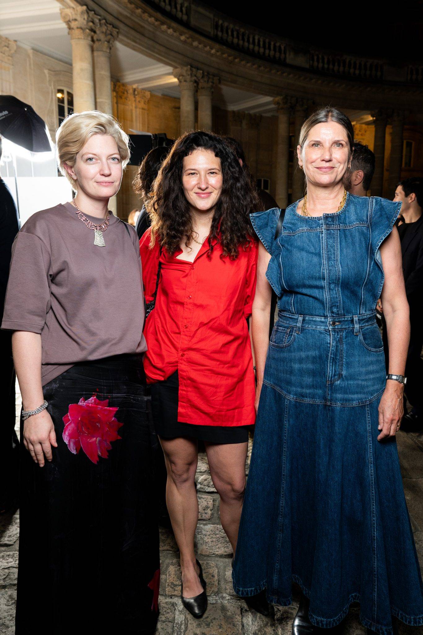  - SSENSE célèbre son vingtième anniversaire au Musée des Archives Nationales pendant la Fashion Week de Paris