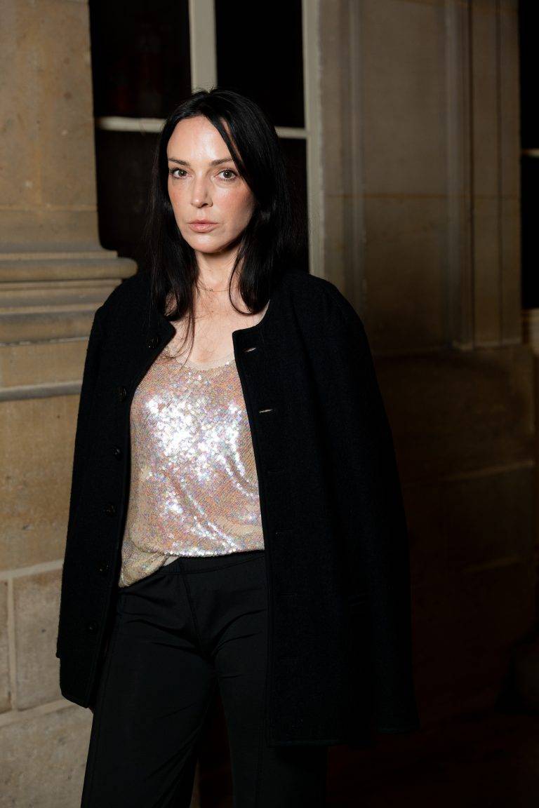  - SSENSE célèbre son vingtième anniversaire au Musée des Archives Nationales pendant la Fashion Week de Paris