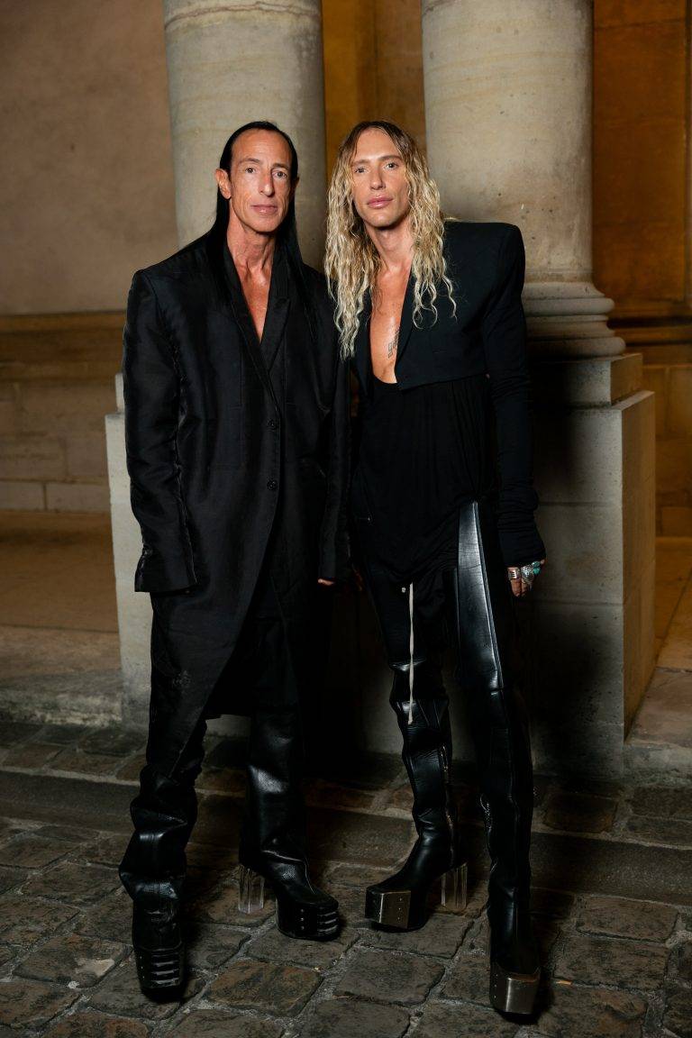  - SSENSE célèbre son vingtième anniversaire au Musée des Archives Nationales pendant la Fashion Week de Paris