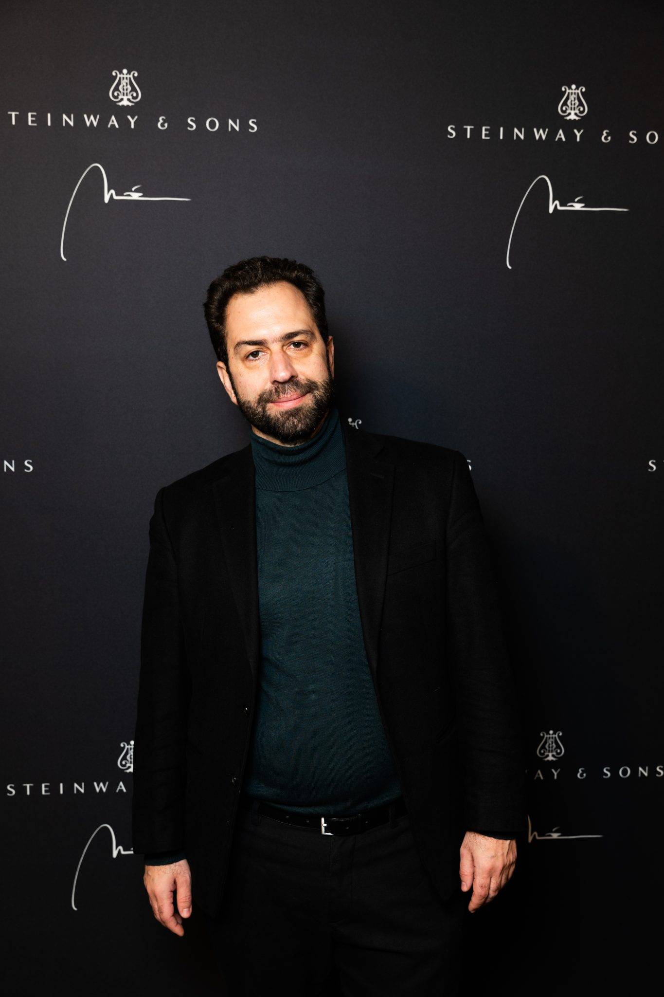  - ​​Noé Duchaufour-Lawrance sublime les pianos Steinway & Sons