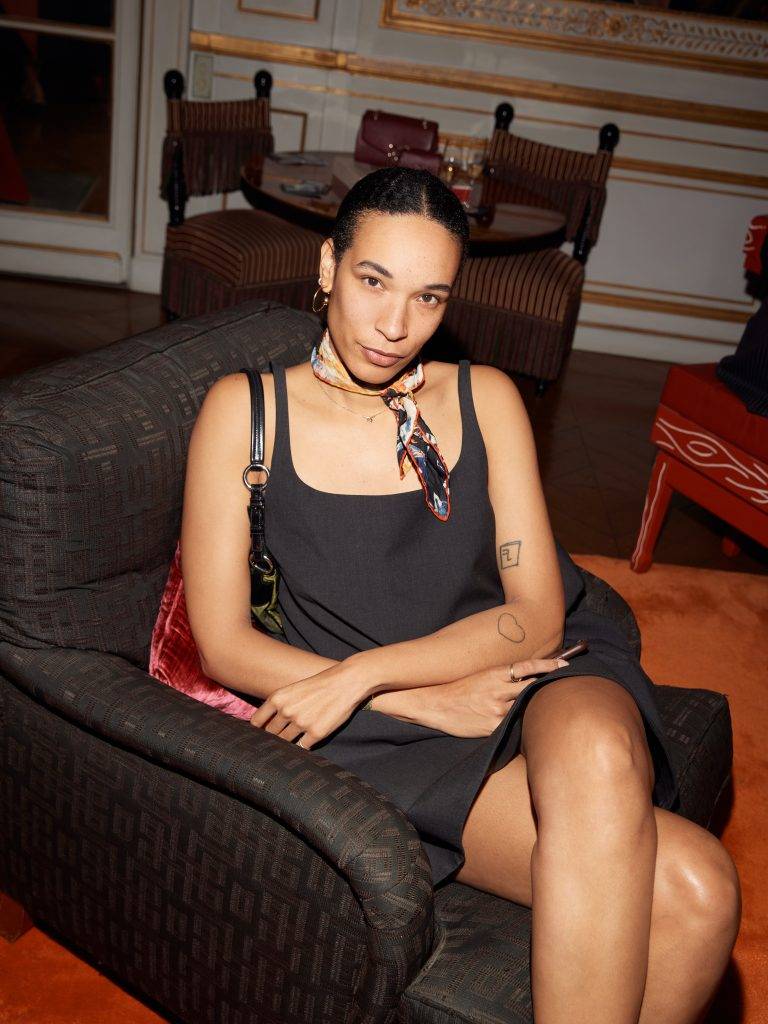  - La danse célébrée autour du nouveau sac « C » de Cartier