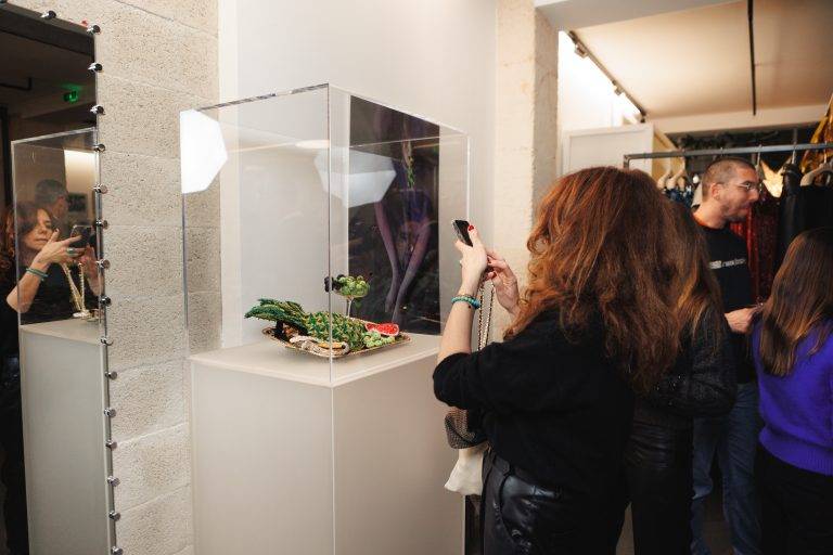 Holding Moda nous invite au sein de leur agence le temps d’un cocktail