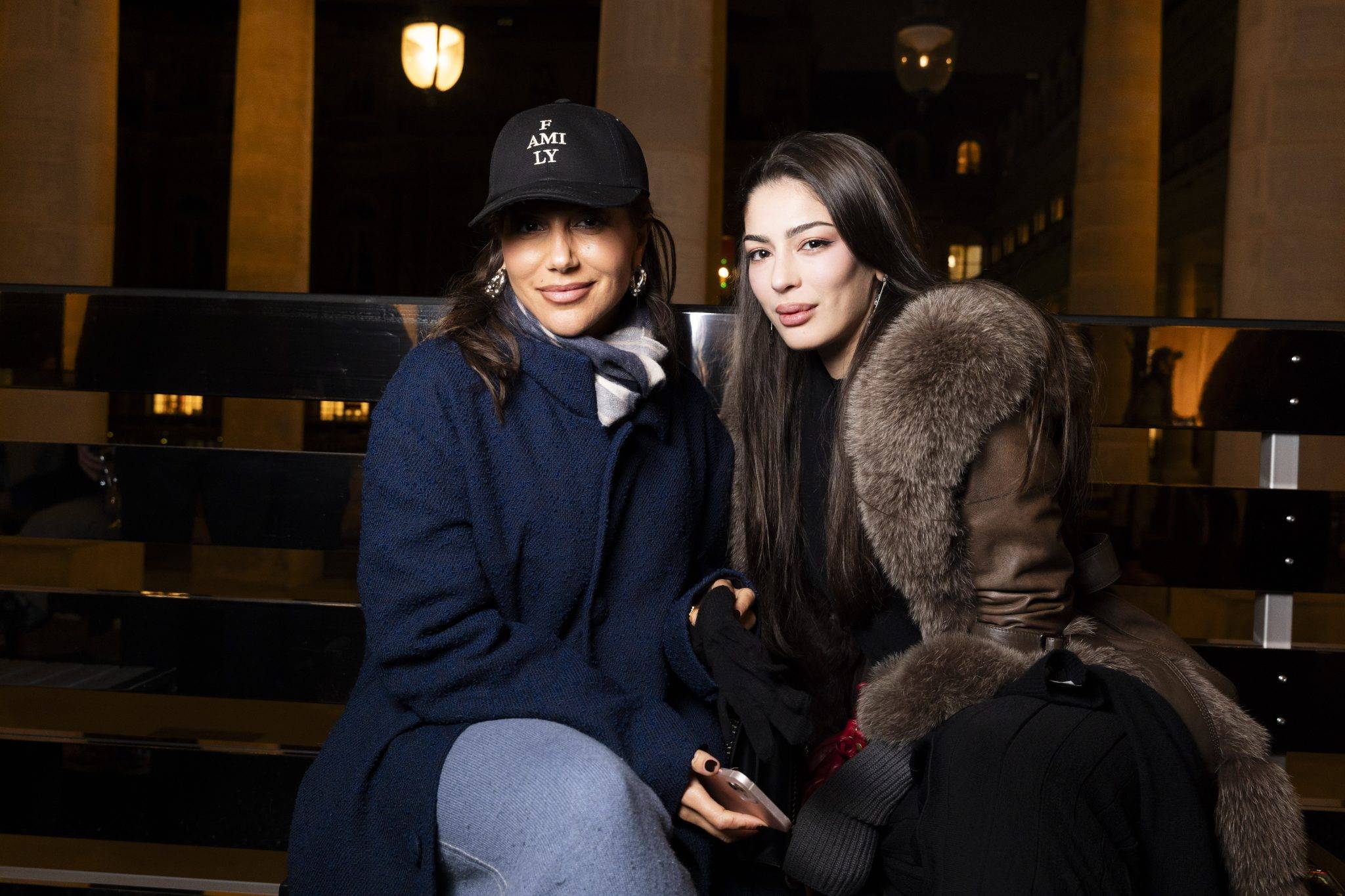  - La patinoire AMI fait scintiller le jardin du Palais Royal