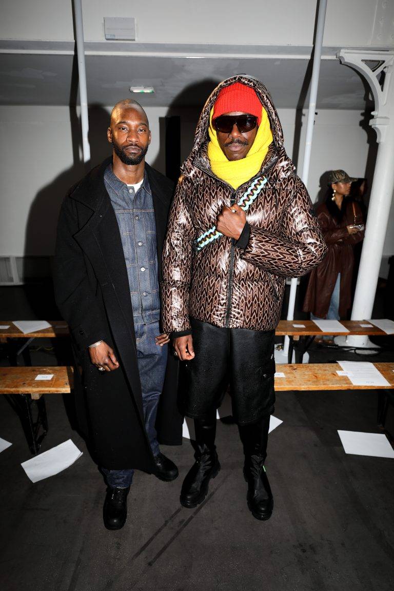  - BOTTER nous plonge au cœur de leur univers avec “Dark Waters”