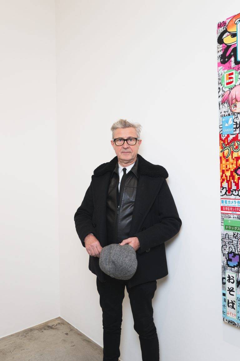  - Double actualité à la galerie Perrotin: Johan Creten avec « How to explain the Sculptures to an Influencer? », et Mr. avec « Invoke It and a Flower Shall Blossom »