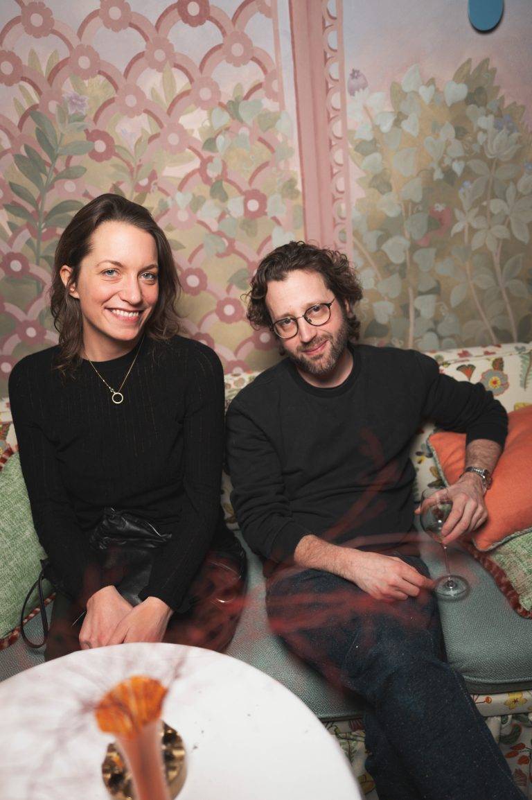  - Double actualité à la galerie Perrotin: Johan Creten avec « How to explain the Sculptures to an Influencer? », et Mr. avec « Invoke It and a Flower Shall Blossom »