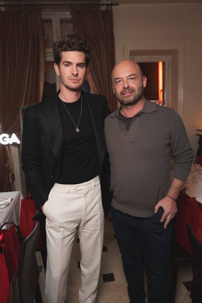  - Andrew Garfield et OMEGA s’emparent de la Fashion Week Homme le temps d’un dîner