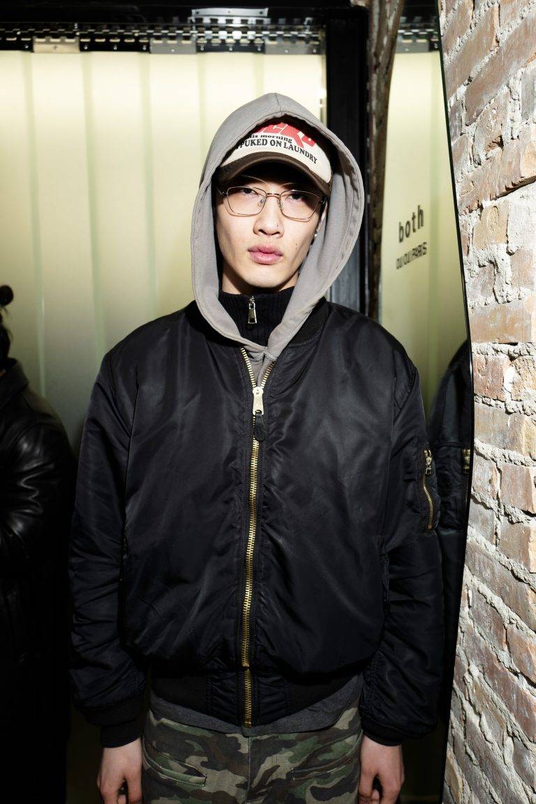  - b o t h dévoile sa collection SS24 Endless Spring lors de l’inauguration de sa première boutique à Paris