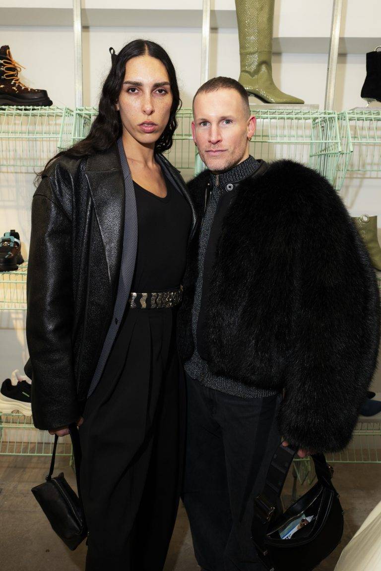  - b o t h dévoile sa collection SS24 Endless Spring lors de l’inauguration de sa première boutique à Paris