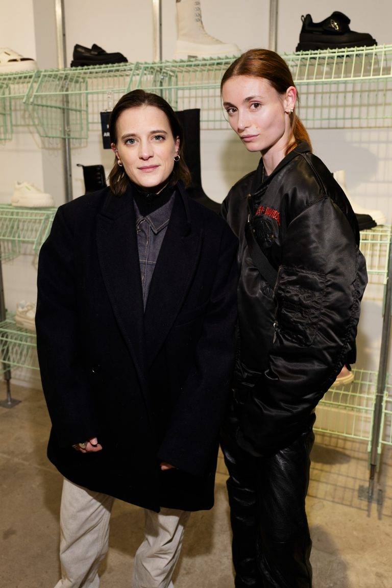  - b o t h dévoile sa collection SS24 Endless Spring lors de l’inauguration de sa première boutique à Paris