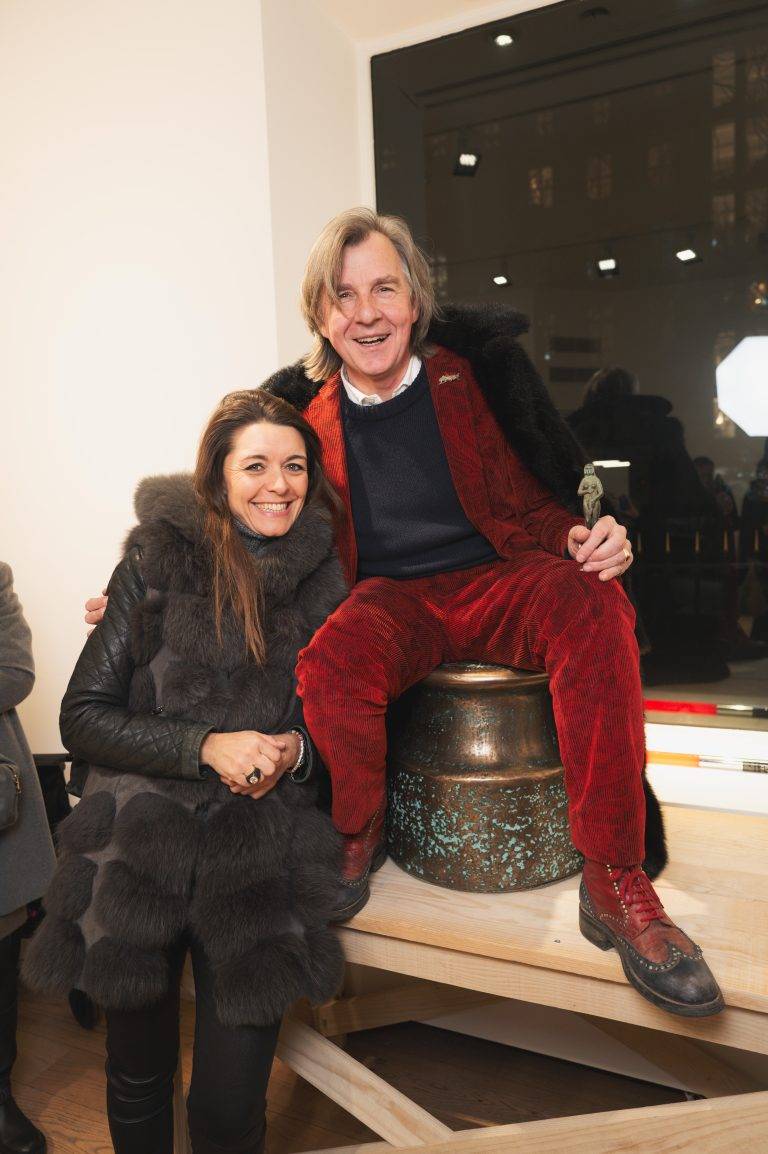  - Double actualité à la galerie Perrotin: Johan Creten avec « How to explain the Sculptures to an Influencer? », et Mr. avec « Invoke It and a Flower Shall Blossom »