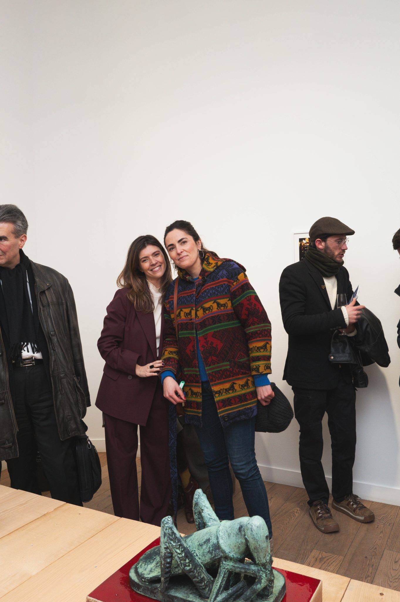  - Double actualité à la galerie Perrotin: Johan Creten avec « How to explain the Sculptures to an Influencer? », et Mr. avec « Invoke It and a Flower Shall Blossom »