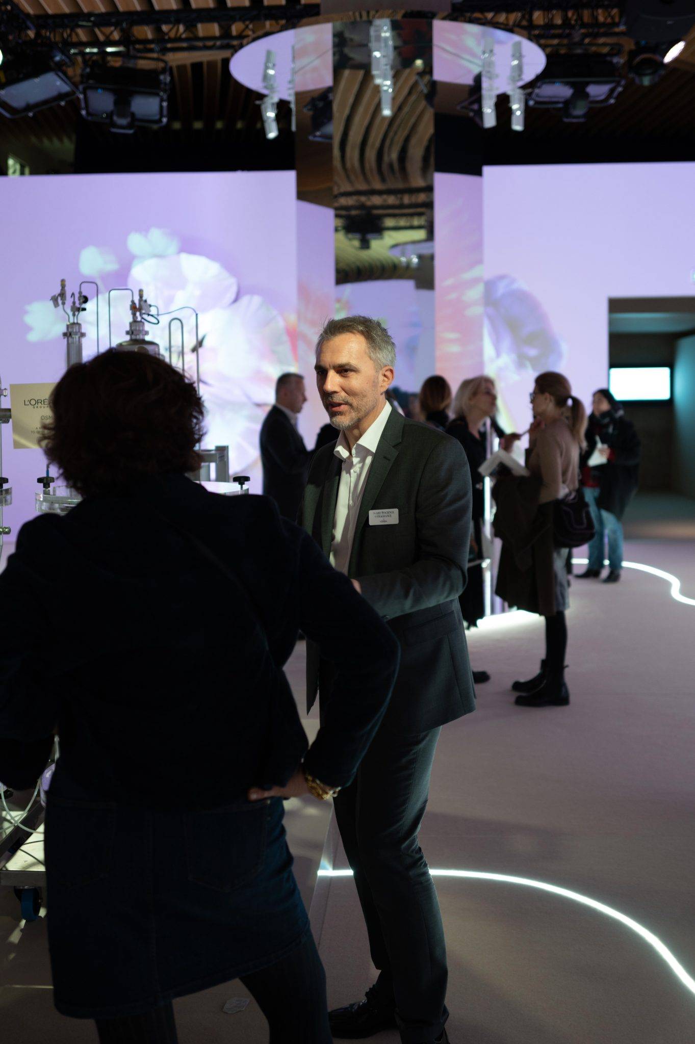  - La Maison de l’Art et la Science du Parfum par l’Oréal ouvre ses portes au Louvre