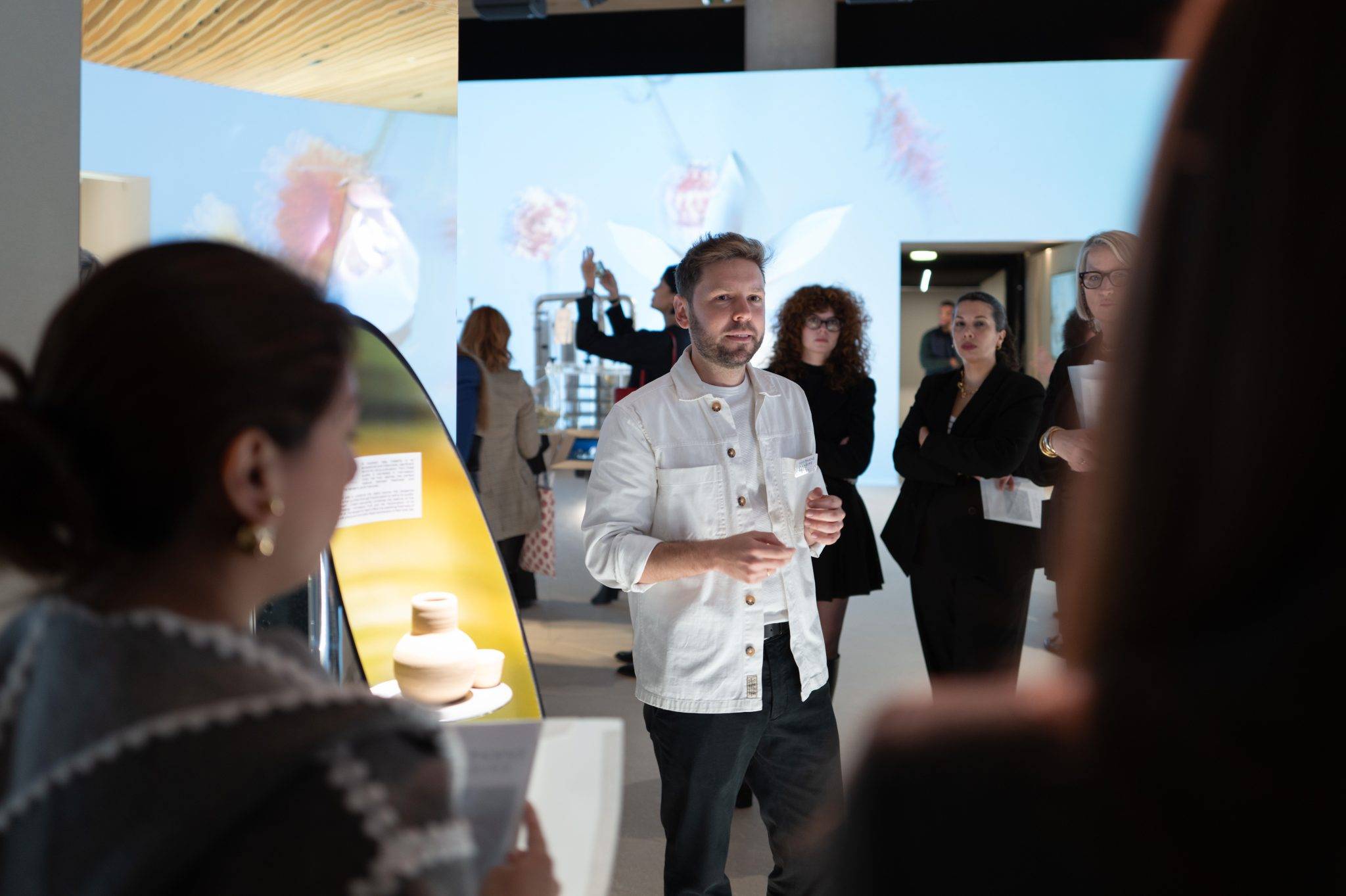  - La Maison de l’Art et la Science du Parfum par l’Oréal ouvre ses portes au Louvre