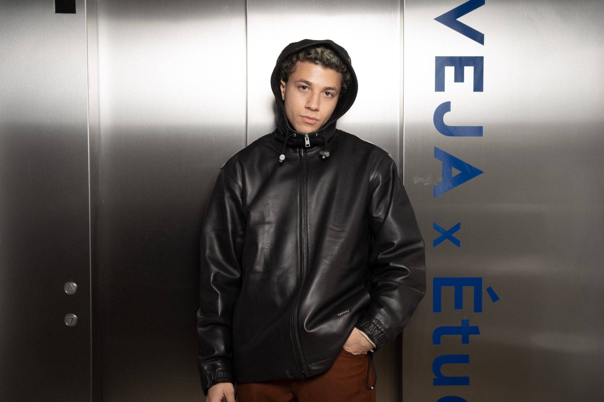  - Le lancement de la toute première collaboration Études x VEJA