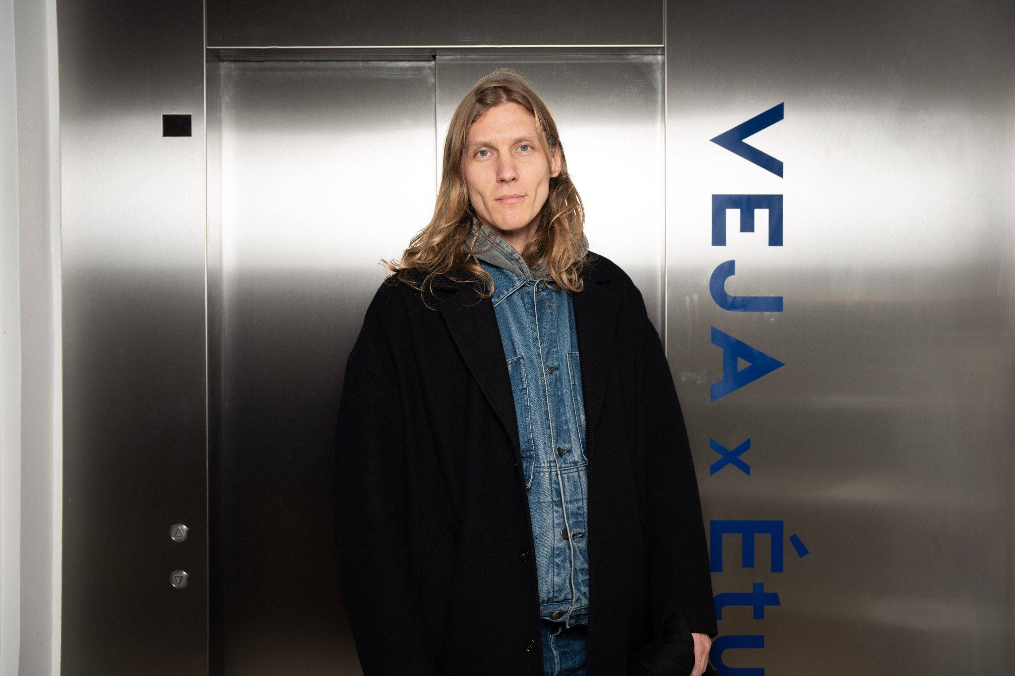  - Le lancement de la toute première collaboration Études x VEJA