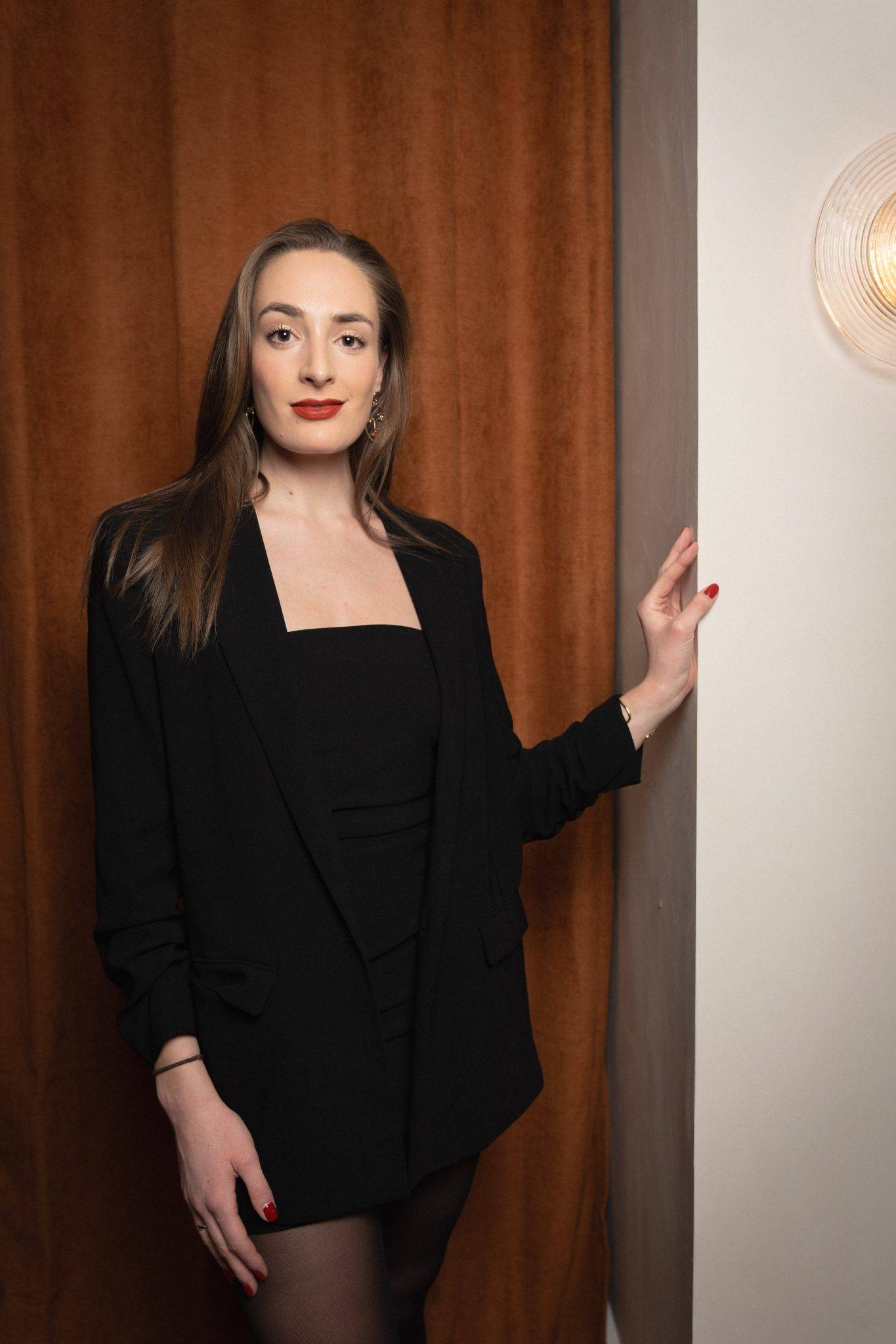  - L’inauguration festive du Hollywood Savoy