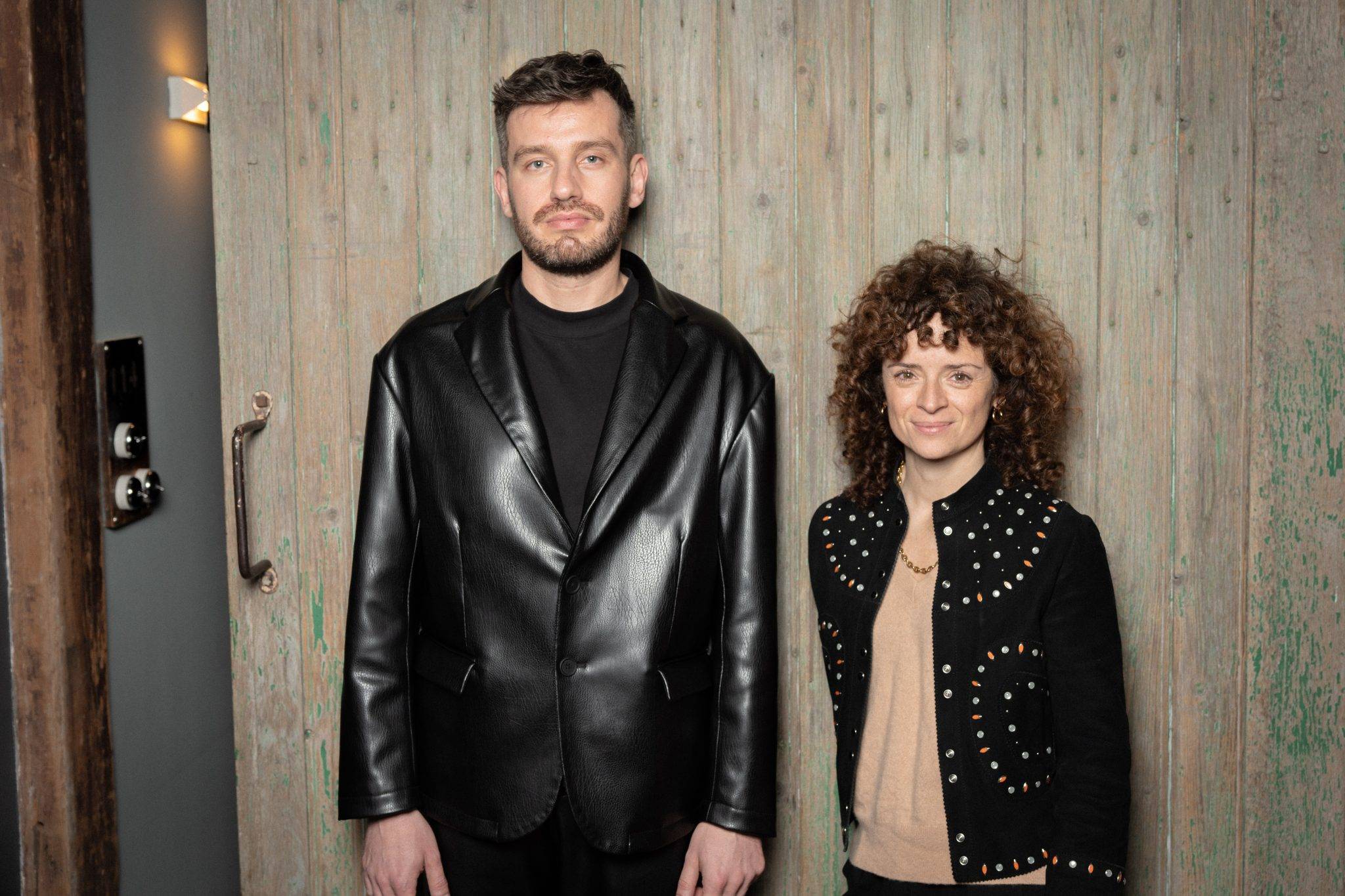  - La collaboration vibrante entre Camille Aumont Carnel et Dorcel