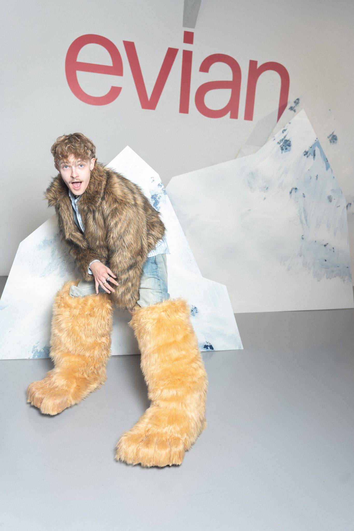  - A Revitalising and Immersive Evening for the New evian Campaign “Mountain of Youth”!