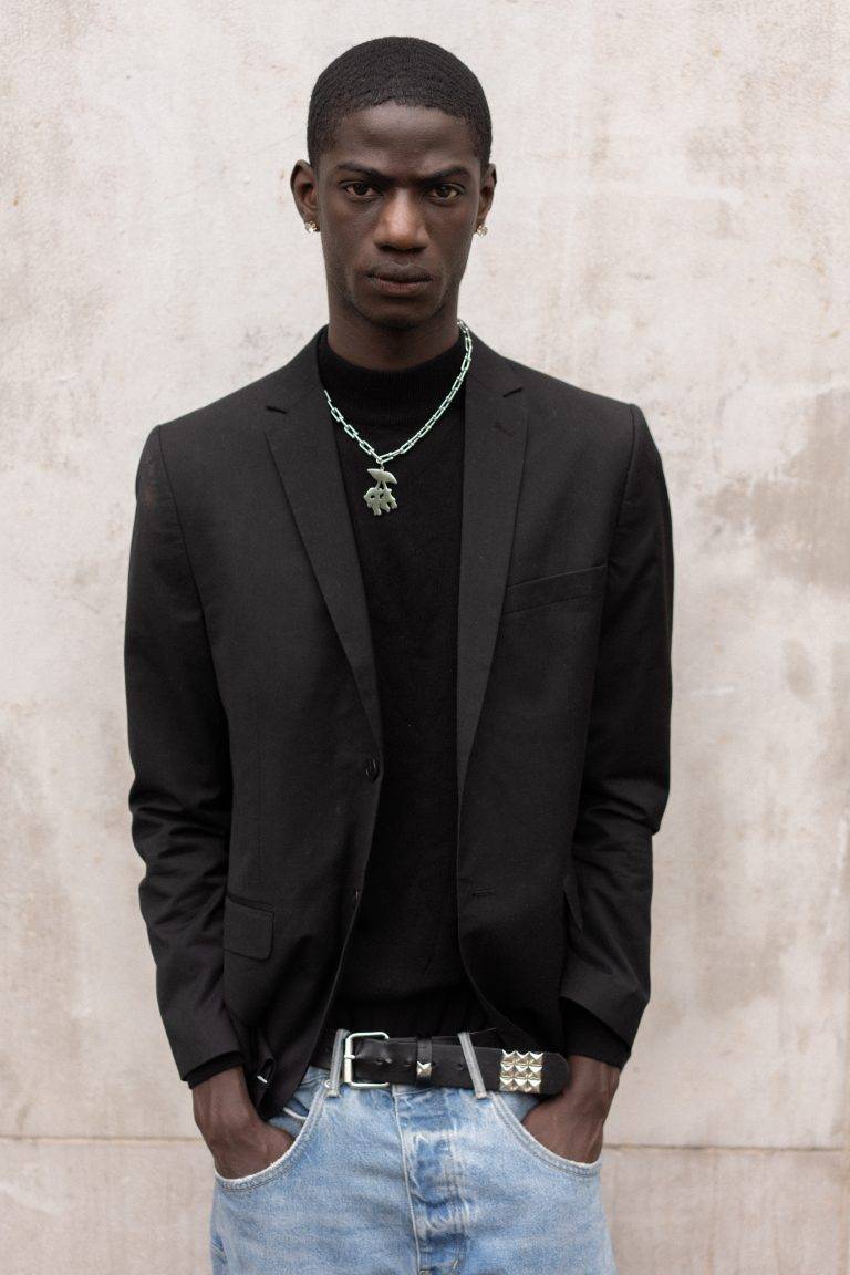  - SEAN SUEN Breaks Free From Gender Norms For the SS25 Show