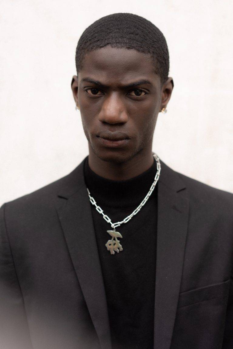  - SEAN SUEN Breaks Free From Gender Norms For the SS25 Show