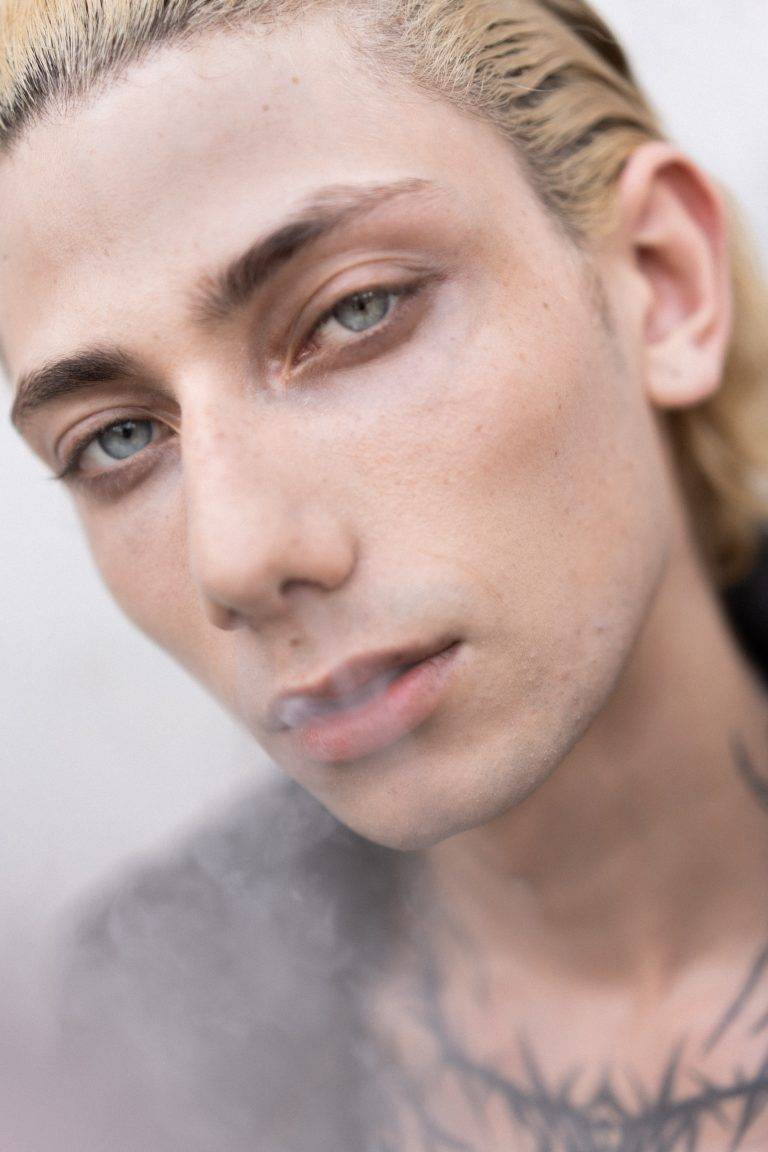  - SEAN SUEN Breaks Free From Gender Norms For the SS25 Show