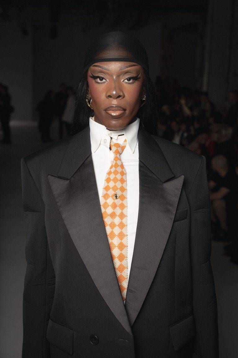  - SEAN SUEN Breaks Free From Gender Norms For the SS25 Show