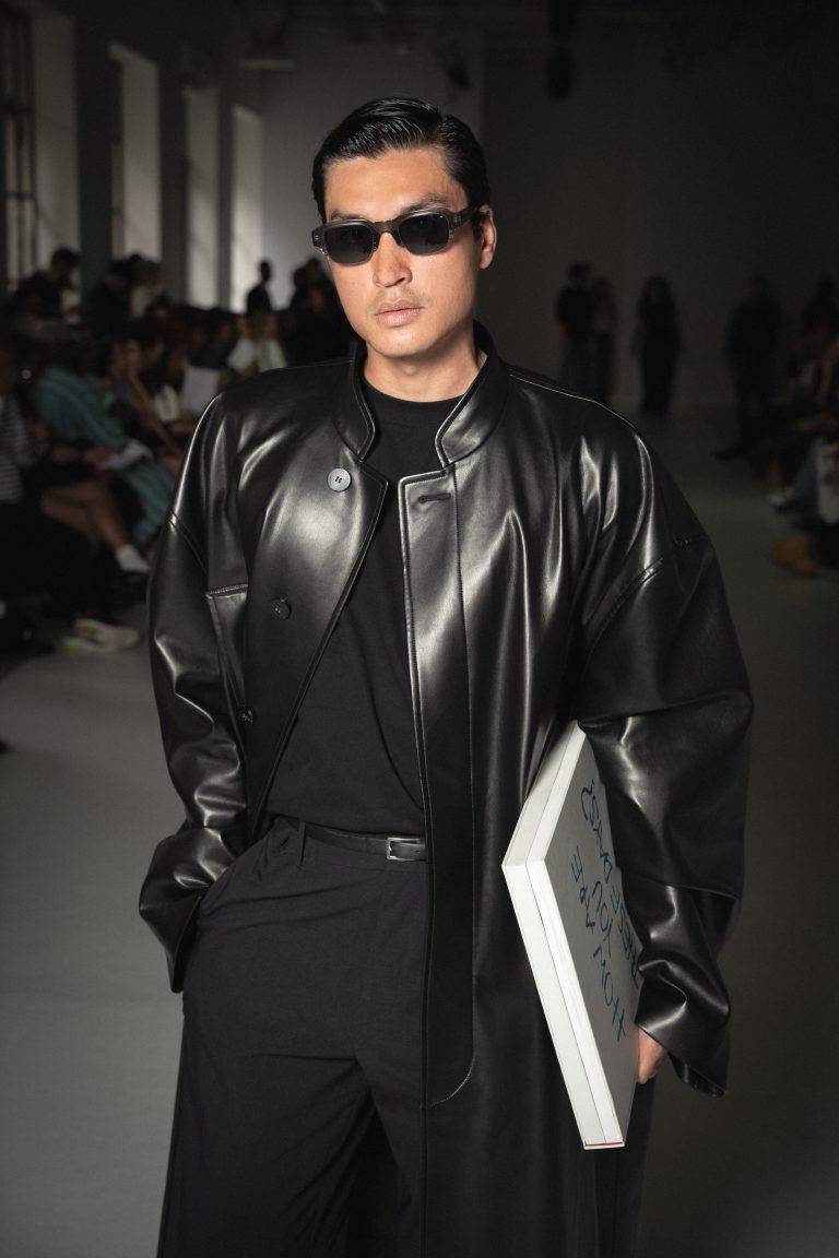  - SEAN SUEN Breaks Free From Gender Norms For the SS25 Show