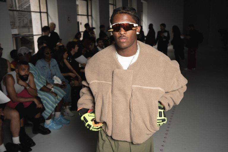  - SEAN SUEN Breaks Free From Gender Norms For the SS25 Show