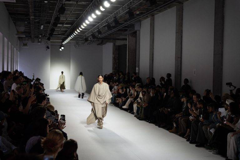 SEAN SUEN Breaks Free From Gender Norms For the SS25 Show